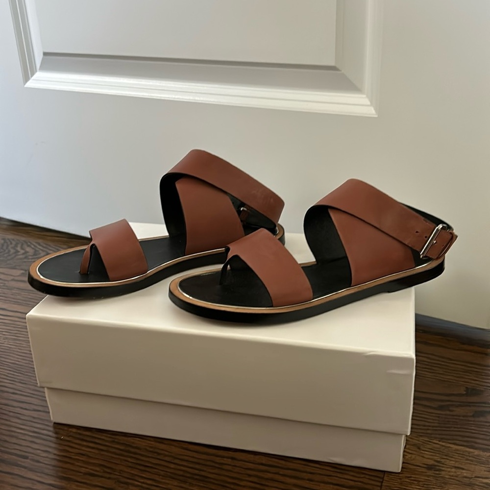 Vince - Brown Leather Sandal